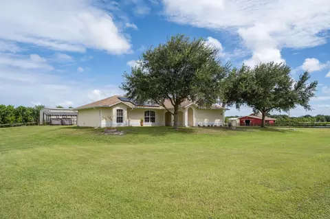 6725 12th St, Vero Beach, FL 32966