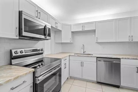 Undisclosed, Boca Raton, FL 33487