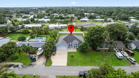 1126 Terrace Way, Jensen Beach, FL 34957