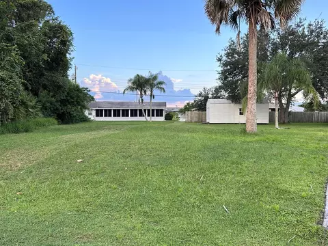 1198 SW London Ln, Port St Lucie, FL 34953