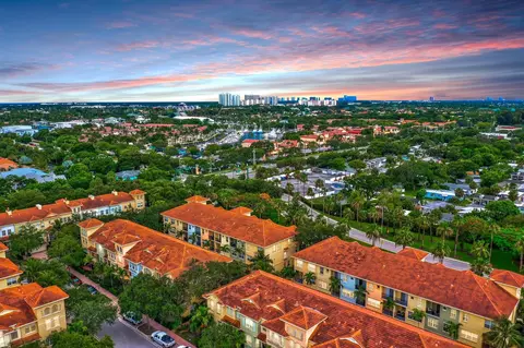 2705 Ravella Way, Palm Beach Gardens, FL 33410