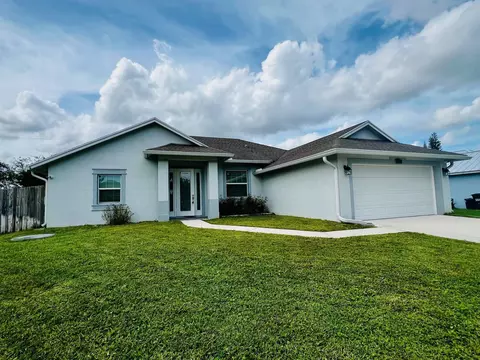 3572 SW Foremost Dr, Port Saint Lucie, FL 34953
