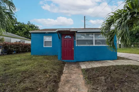 865 W 1st St, Riviera Beach, FL 33404