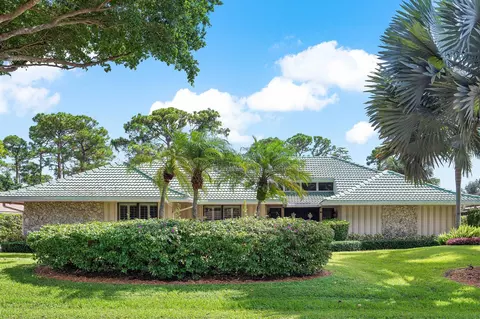 10 Alston Rd, Palm Beach Gardens, FL 33418