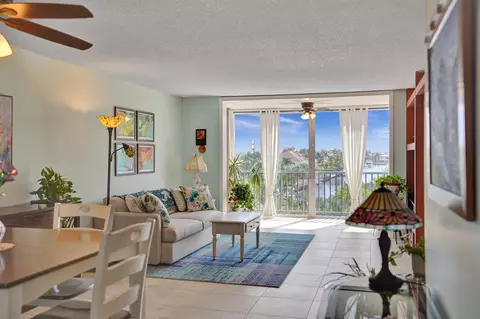 2829 Florida Blvd Apt Unit UNIT 405, Delray Beach, FL 33483
