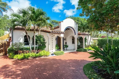 729 NW 7th St, Boca Raton, FL 33486