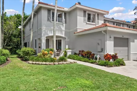 7120 Hawks Nest Ter, Riviera Beach, FL 33407