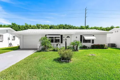 400 SW 8th Pl, Boynton Beach, FL 33426