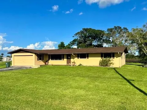 1309 Wedgworth Rd, Belle Glade, FL 33430