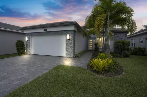 12884 Parrot Pond, Boynton Beach, FL 33473