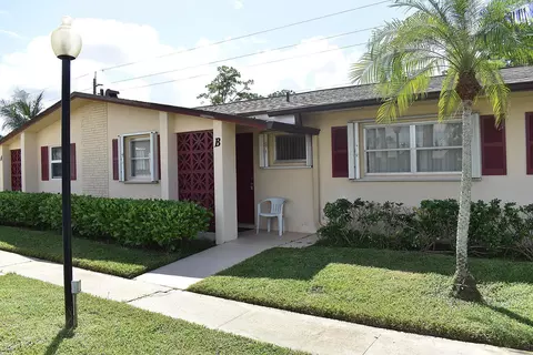 2956 Crosley Dr E #B, West Palm Beach, FL 33415