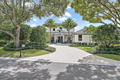145 Commodore Dr, Jupiter, FL 33477