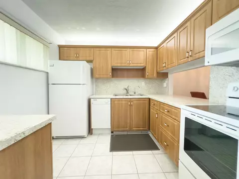 2721 N Garden Dr #103, Lake Worth, FL 33461