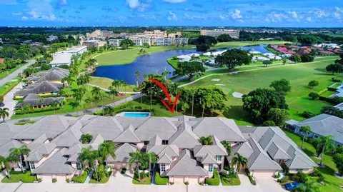 202 Orange Tree Dr, Atlantis, FL 33462