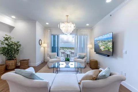 201 S Narcissus Ave #1102, West Palm Beach, FL 33401