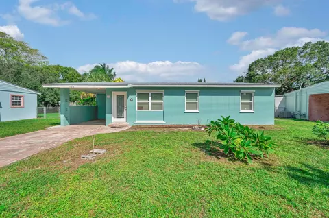 708 El Rancho Dr, Fort Pierce, FL 34982