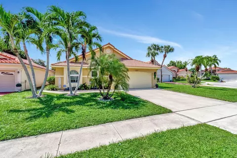 12371 Boneventure Dr, Boynton Beach, FL 33437