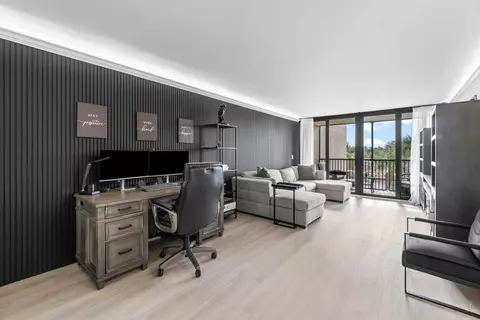 18 Royal Palm Way #304, Boca Raton, FL 33432