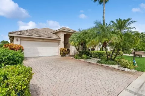 5719 Fountains Dr S, Lake Worth, FL 33467