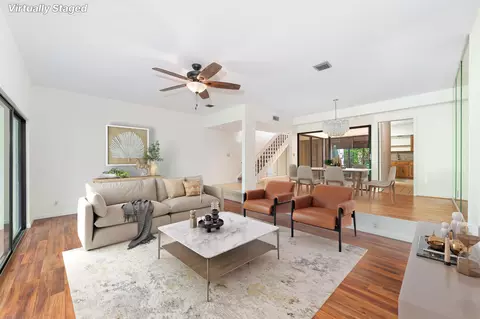 1933 Canterbury Cir, Wellington, FL 33414