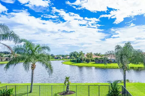 1894 Grey Falcon Cir SW, Vero Beach, FL 32962