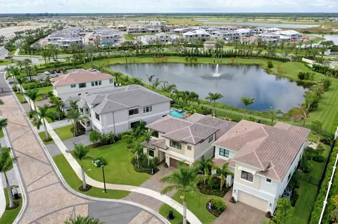 13171 Feathering Way, Palm Beach Gardens, FL 33412