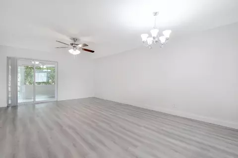 886 Worcester, Lake Worth, FL 33467