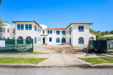 221 Monroe Dr, West Palm Beach, FL 33405