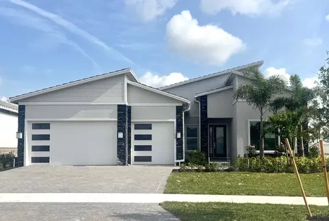 10706 Palm Bch #STE LLAR, Gardens, FL 33412