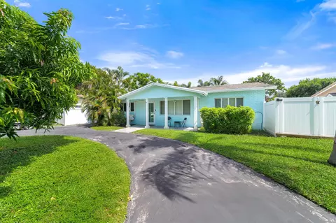 948 NE 23rd Ter, Pompano Beach, FL 33062