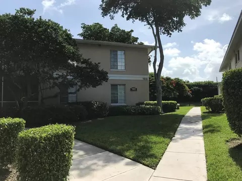 13811 Oneida Dr #H2, Delray Beach, FL 33446