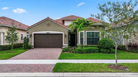 8887 Leon Cir W, Parkland, FL 33076