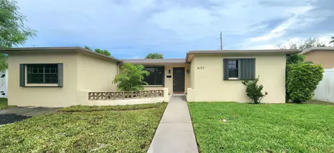 4150 NW 32nd Ter, Lauderdale Lakes, FL 33309