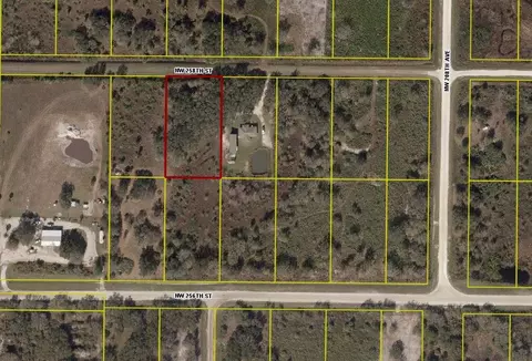 21014 NW 258th St, Okeechobee, FL 34972