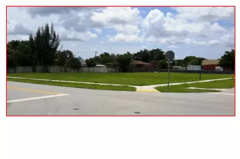 63 SW Sw Ave, Davie, FL 33314