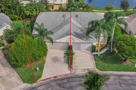 4307 SE Brittney Cir, Port Saint Lucie, FL 34952