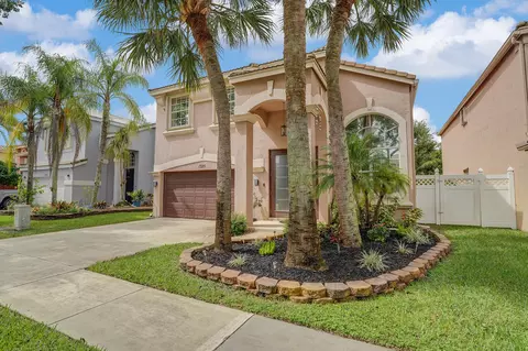 1325 Isleworth Ct, Royal Palm Beach, FL 33411