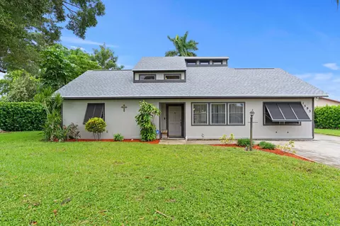 1593 Woods Bend Rd, West Palm Beach, FL 33406
