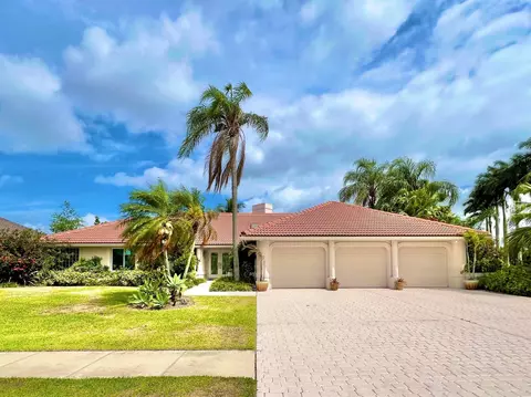 6806 Newport Lake Cir, Boca Raton, FL 33496