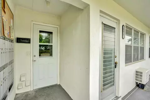 177 Berkshire I #177, West Palm Beach, FL 33417