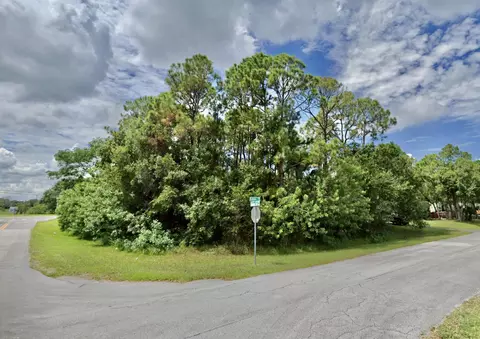 7407 Laguna, Fort Pierce, FL 34951