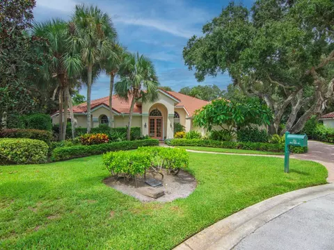 251 Ocean Beach Trl, Vero Beach, FL 32963