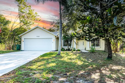 7380 Gullotti Pl, Port Saint Lucie, FL 34952