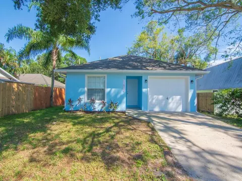 1510 20th Ct SW, Vero Beach, FL 32962