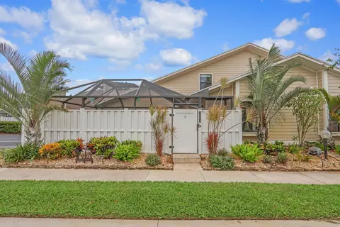 1003 Summer Winds Ln, Jupiter, FL 33458