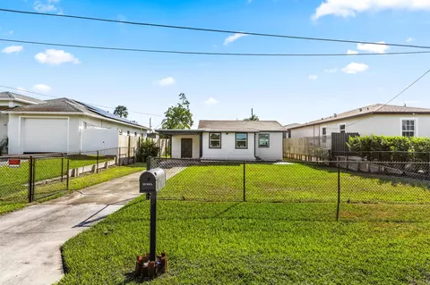 78 Ethelyn Dr, West Palm Beach, FL 33415