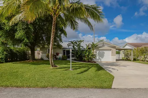 2502 NE 15th Ln, Jensen Beach, FL 34957