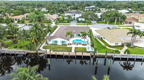 2168 Driftwood Cir, Palm Beach Gardens, FL 33410
