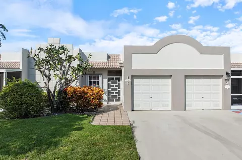 18871 Stewart Cir #4, Boca Raton, FL 33496