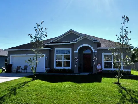 348 SW Millard Dr, Port Saint Lucie, FL 34953